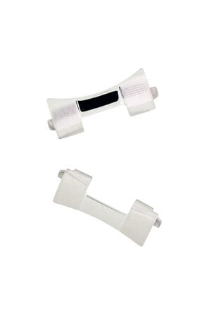 First bracelet links on 02(03) case
